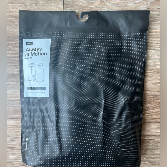 NWT Lululemon 3 pack Always In Motion Boxer 5" - Picture 2 of 6
